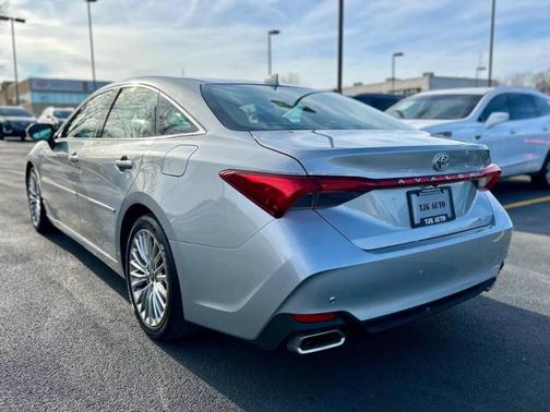 Silver 2021 Toyota Avalon Limited