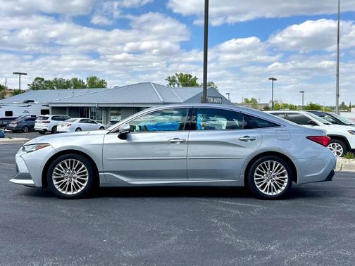 Silver 2021 Toyota Avalon Limited