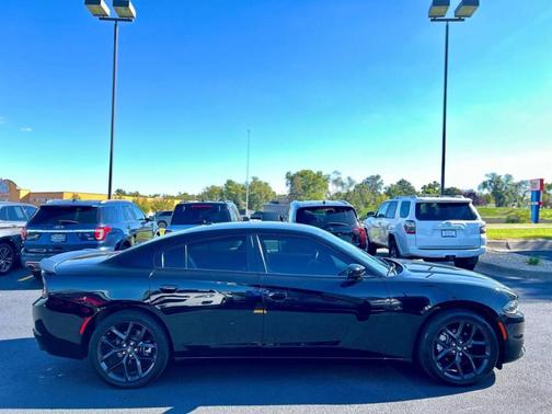 2022 Dodge Charger SXT