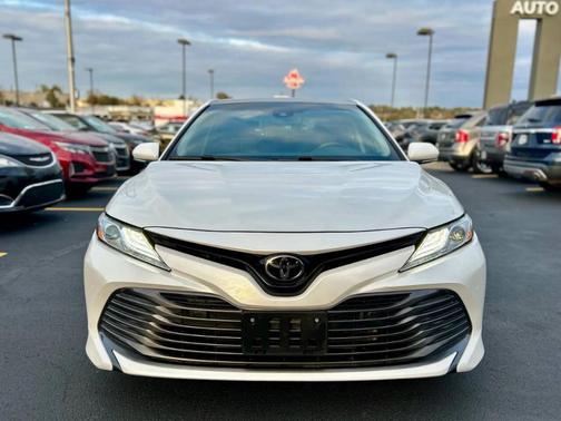 2018 Toyota Camry XLE