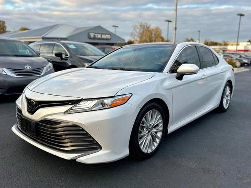 2018 Toyota Camry XLE