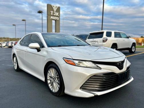 2018 Toyota Camry XLE