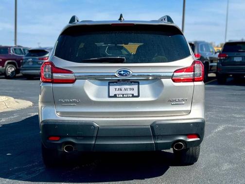 Tungsten Metallic 2020 Subaru Ascent Limited 7-Passenger