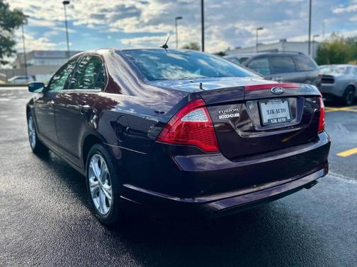 2012 Ford Fusion SE