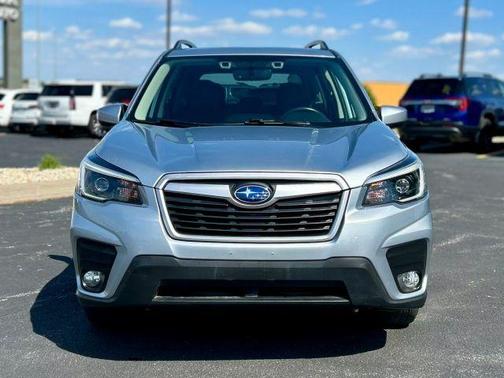 Ice Silver Metallic 2021 Subaru Forester Premium