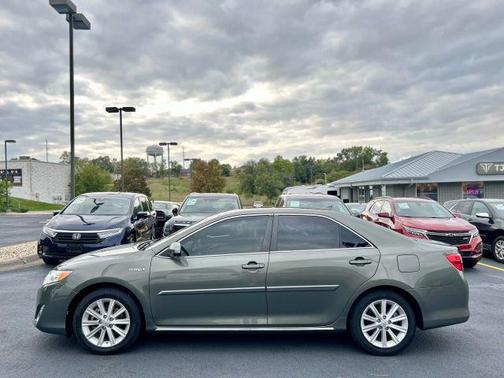 2012 Toyota Camry Hybrid XLE