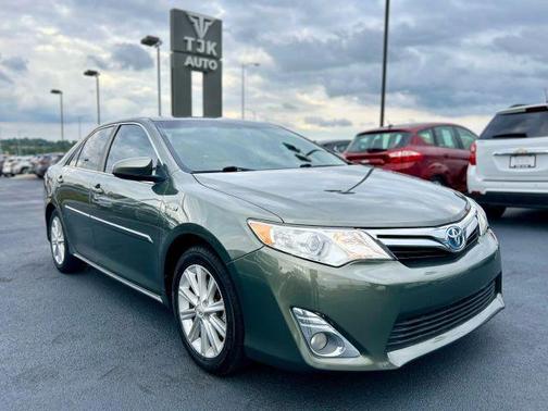 2012 Toyota Camry Hybrid XLE