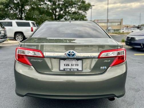 2012 Toyota Camry Hybrid XLE