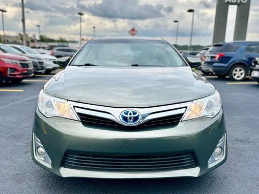 2012 Toyota Camry Hybrid XLE