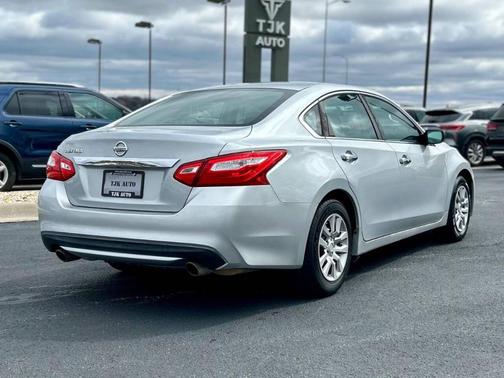 2017 Nissan Altima 2.5 S