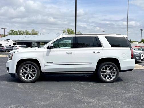White 2018 GMC Yukon Denali