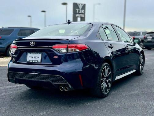 Blue 2020 Toyota Corolla SE