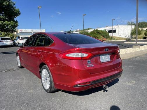 Photo 5 of 28 of 2013 Ford Fusion Energi SE Luxury