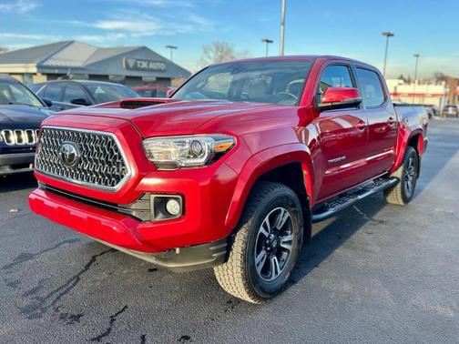2019 Toyota Tacoma SR