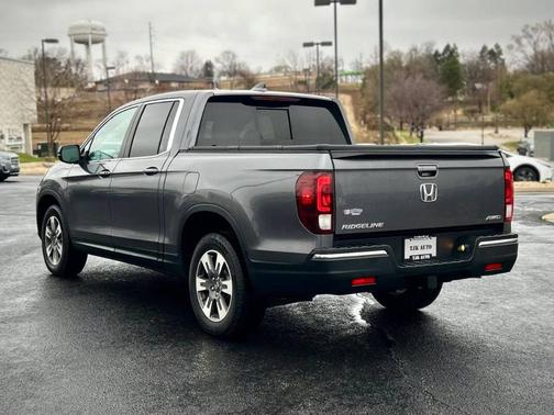 Gray 2019 Honda Ridgeline RTL-T