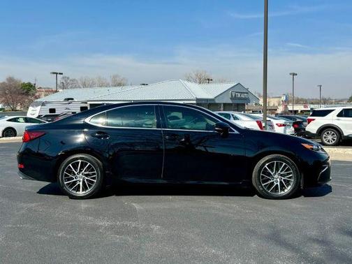 Black 2018 Lexus ES 350 Base