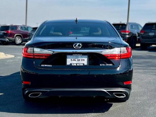 2018 Lexus ES 350 Base