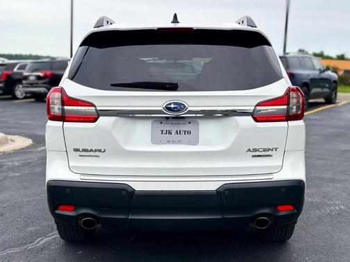 Crystal White Pearl 2021 Subaru Ascent Limited 7-Passenger