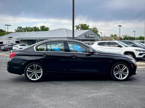 Black 2018 BMW 330 i xDrive