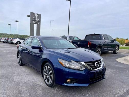 2017 Nissan Altima 2.5 SR