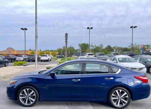 2017 Nissan Altima 2.5 SR