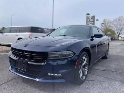 2017 Dodge Charger SXT