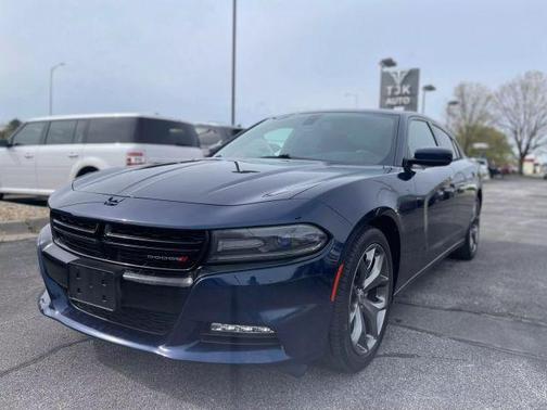 2017 Dodge Charger SXT