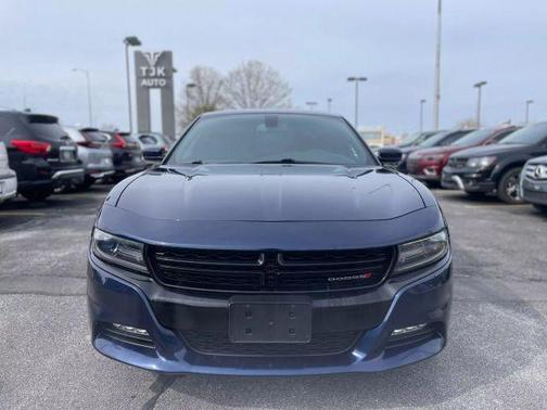 2017 Dodge Charger SXT