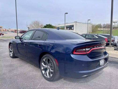 2017 Dodge Charger SXT