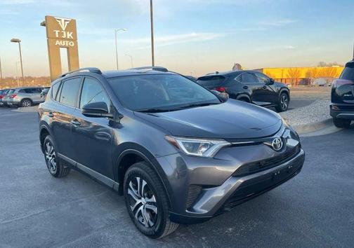 2016 Toyota RAV4 LE