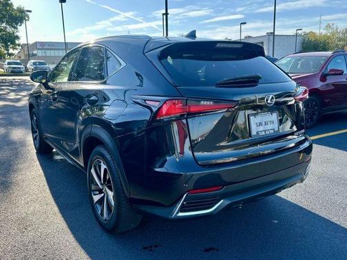 2021 Lexus NX 300h 300H