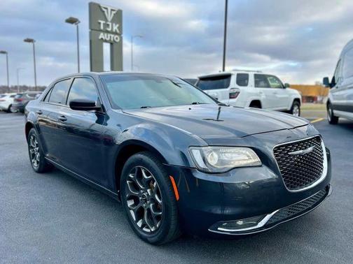 2017 Chrysler 300 S