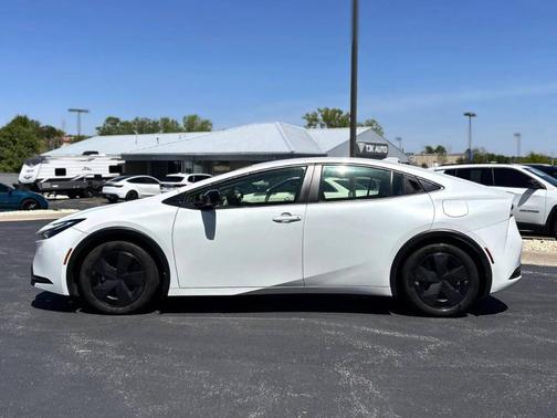 White 2024 Toyota Prius LE