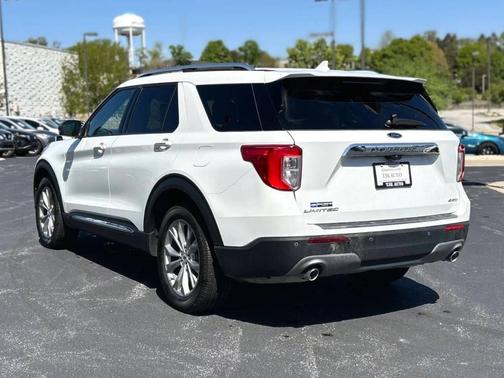 White 2023 Ford Explorer Limited