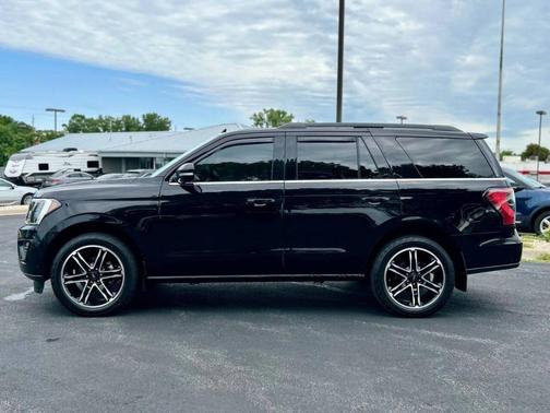 Black 2021 Ford Expedition Limited