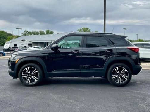 Black 2023 Chevrolet Trailblazer LT