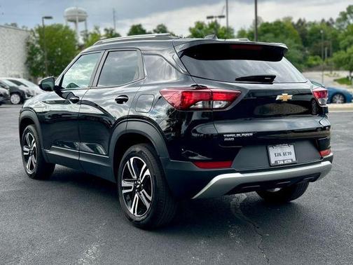 Black 2023 Chevrolet Trailblazer LT