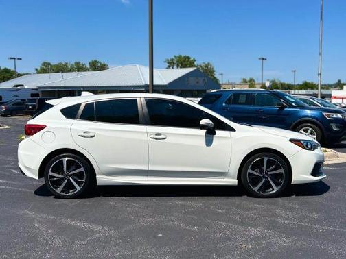 Crystal White Pearl 2020 Subaru Impreza Sport