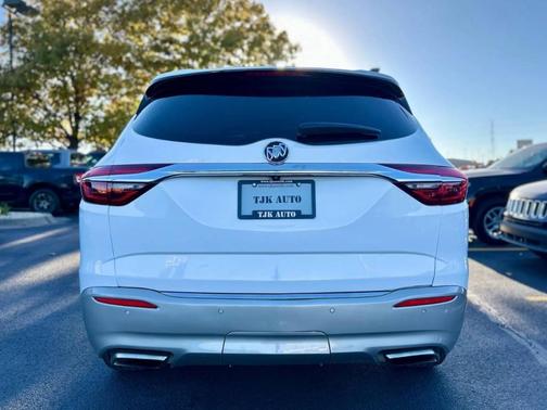 2021 Buick Enclave Essence