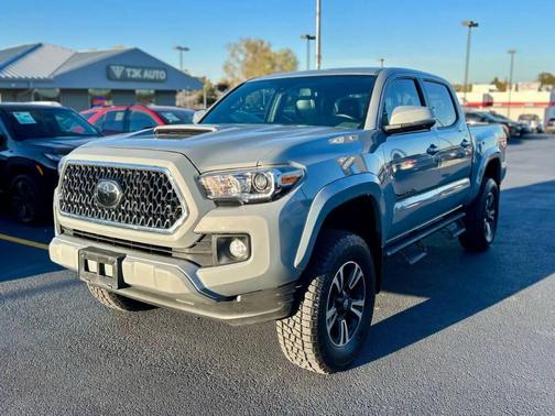 2018 Toyota Tacoma TRD Sport