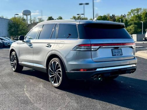 Silver 2020 Lincoln Aviator Reserve AWD