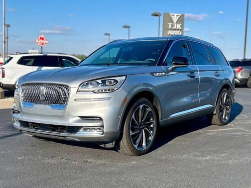 Silver 2020 Lincoln Aviator Reserve AWD