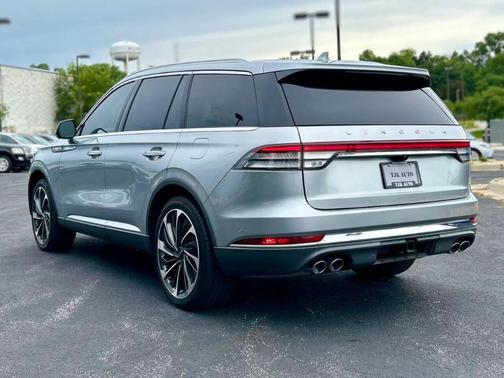 Silver 2020 Lincoln Aviator Reserve AWD