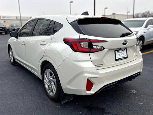 2024 Subaru Impreza Base