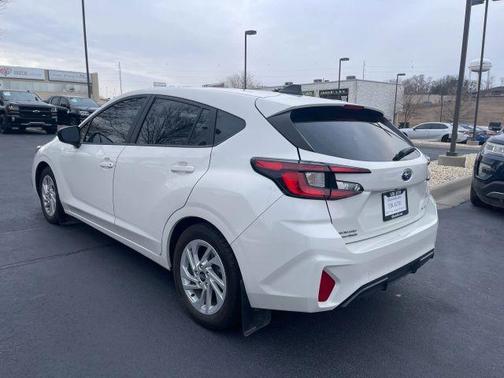 2024 Subaru Impreza Base