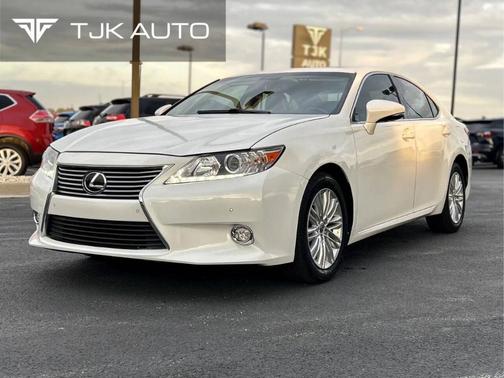 White 2015 Lexus ES 350