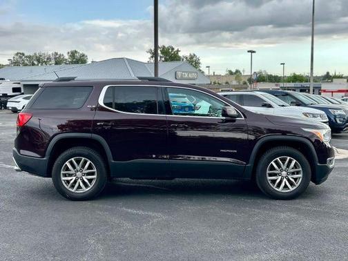 Maroon 2018 GMC Acadia SLE-2