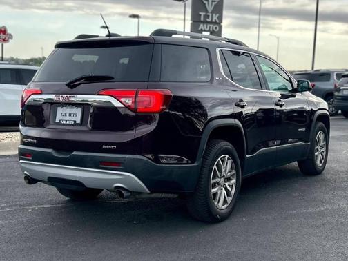 Maroon 2018 GMC Acadia SLE-2
