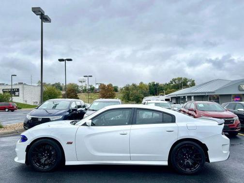 2019 Dodge Charger Scat Pack