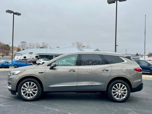 2018 Buick Enclave Essence